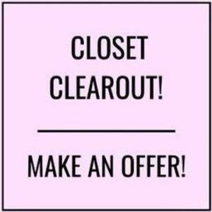 SPRING SALE 🌴 Make me an OFFER